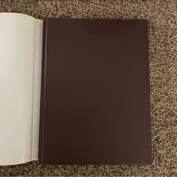 Davinci Vintage? Coffee Table Art Book - Picture 5 of 7